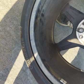 Sıfır Lastik Yolda Yarıldı Üretim Hatası Mağduriyeti