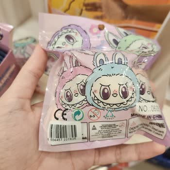 D&R'da Orijinal Olmayan Labubu Peluş Anahtarlık Satışı Şaşkınlığı