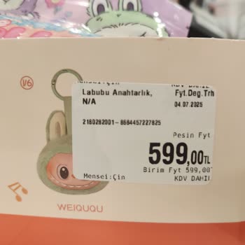 D&R'da Orijinal Olmayan Labubu Peluş Anahtarlık Satışı Şaşkınlığı