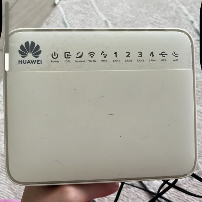 Yetkili Gibi Davranıp Arızalı Modem Satışıyla Mağdur Edildim