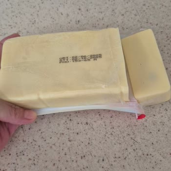 Aldığım Kaşar Peynirinden Küf Çıktı, Sağlığımız Tehlikede!