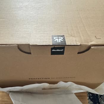 Aldığım Kask Teşhir Ürünü Çıktı, Eksik Ve Hasarlı Parçalar Gönderildi