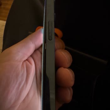 Satın Aldığım Cep Telefonunda Kısa Sürede Batarya Şişmesi Sorunu