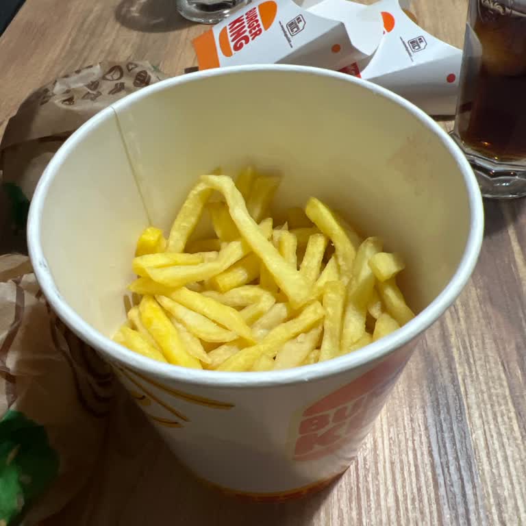 Siparişin Geç Ve Bozulmuş Şekilde Teslim Edilmesi Nedeniyle Ücret İadesi Talebi