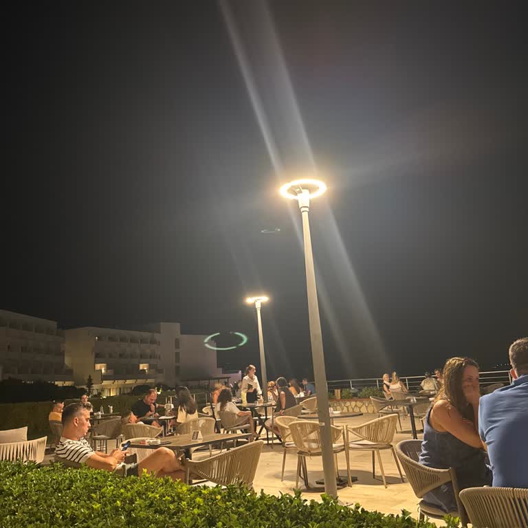 Bebekli Ailelerin Kulübe Alınmaması Ve Esneklik Eksikliği