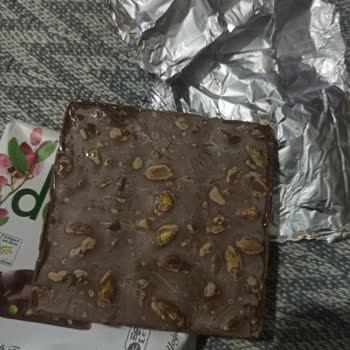 A101 İndirimli Satın Alınan Nestle Damak Çikolatanın Renk Ve Tat Sorunu!