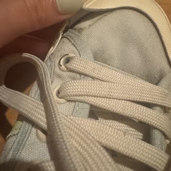 Kısa Sürede Deforme Olan Adidas Nizza Platform Ayakkabı Mağduriyeti!