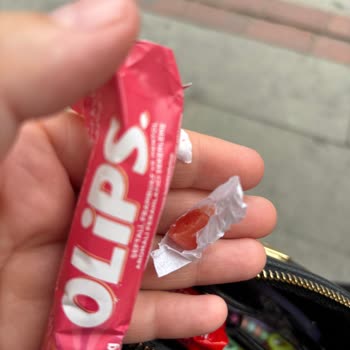 Aldığım Olips Şeker Paketinden Eksik Şekerler Çıktı, Açıklama Ve Değişim Bekliyorum