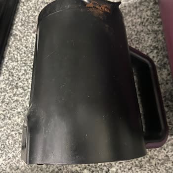 Kahve Makinesi Yetkili Serviste Kullanılmış Ve Parçası Kaybolmuş