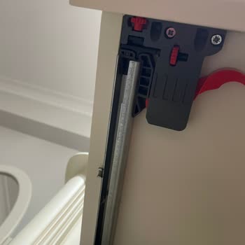 Çekmece Sistemindeki Plastik Parça Kırılması Nedeniyle Kullanım Sorunu