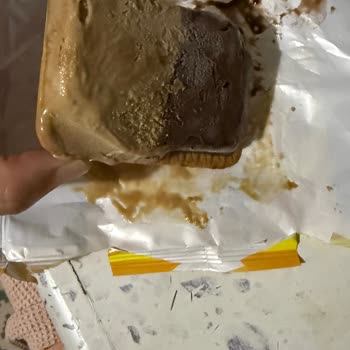 Golf Dondurma Woopie Ürününde Eksik Bisküvi Sorunu Ve İade Talebi