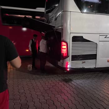 Arızalı Otobüs Ve Yetersiz Hizmetle Riskli Yolculuk