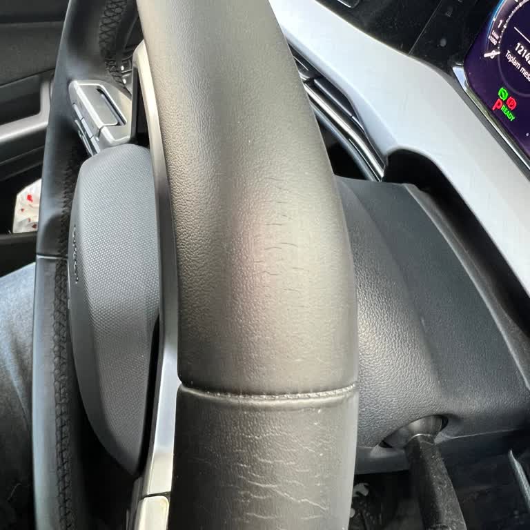 Yeni Alınan Araçta Direksiyon Derisinde Soyulma Ve Garanti Talebinin Reddedilmesi