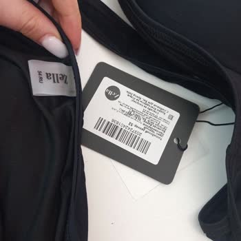 Wildberries не могу вернуть деньги за купальник, который не забрала в пвз