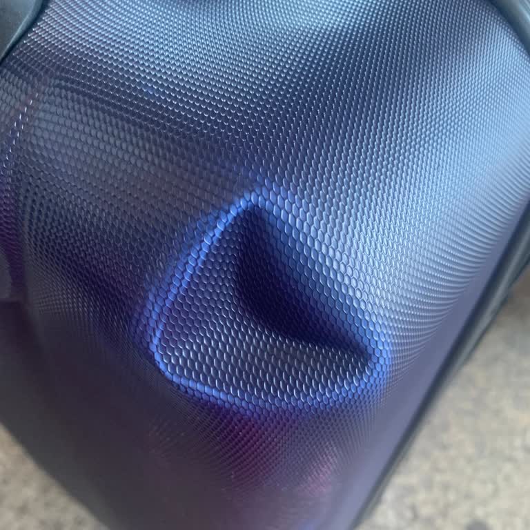 Air Albania Uçuşunda Hasarlı Valiz Ve Cevapsızlık Nedeniyle Mağduriyet