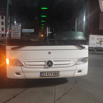 Otobüs Gecikmesi, Bilgilendirme Eksikliği Ve Güvenlik Endişesiyle Mağduriyet