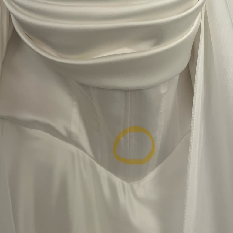 Gelinliğim Zamanında Hazırlanmadı, Leke Vardı Ve Geç Dönüş Yaptılar