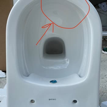 Kusurlu Klozetin Sorunsuz Diye Gönderilmesi Ve Açıklama Talebi