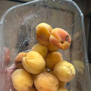 Meyve Ve Sebzeler Ezilmiş, Kalitesiz Ürün Gönderimiyle Mağduriyet