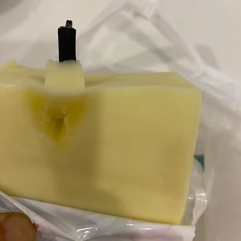 Taze Kaşar Peynirinden Çıkan Plastik Parça Güvenimi Zedeledi