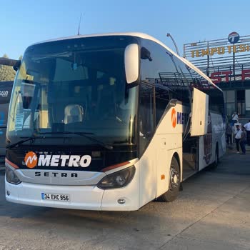 Metro Turizm’de Yolculukta Güvenlik Ve Hizmet Skandalı: Saatlerce Mağduriyet, Bilgi Eksikliği Ve İade Sorunu