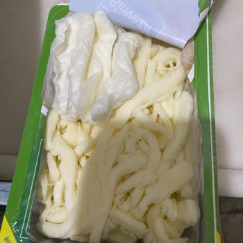 BİM Aldığım Peynirin İçinden Peçete Çıkması Ve İletişimsizlik