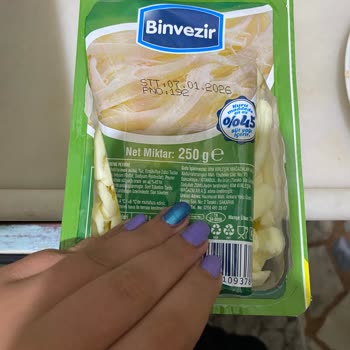 BİM Aldığım Peynirin İçinden Peçete Çıkması Ve İletişimsizlik