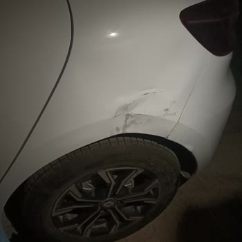 Otoparkta Aracımıza Verilen Zararın Karşılanmaması Ve Otel Sorumluluğunun Reddi