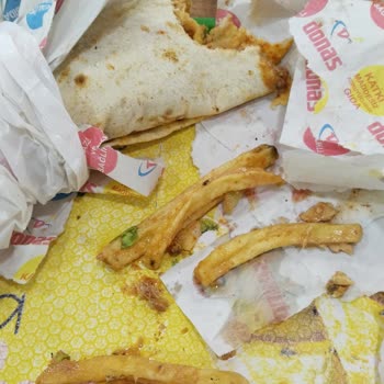 Döner Dürümde Malzeme Eksikliği Ve Yetersiz Müşteri İlgisi