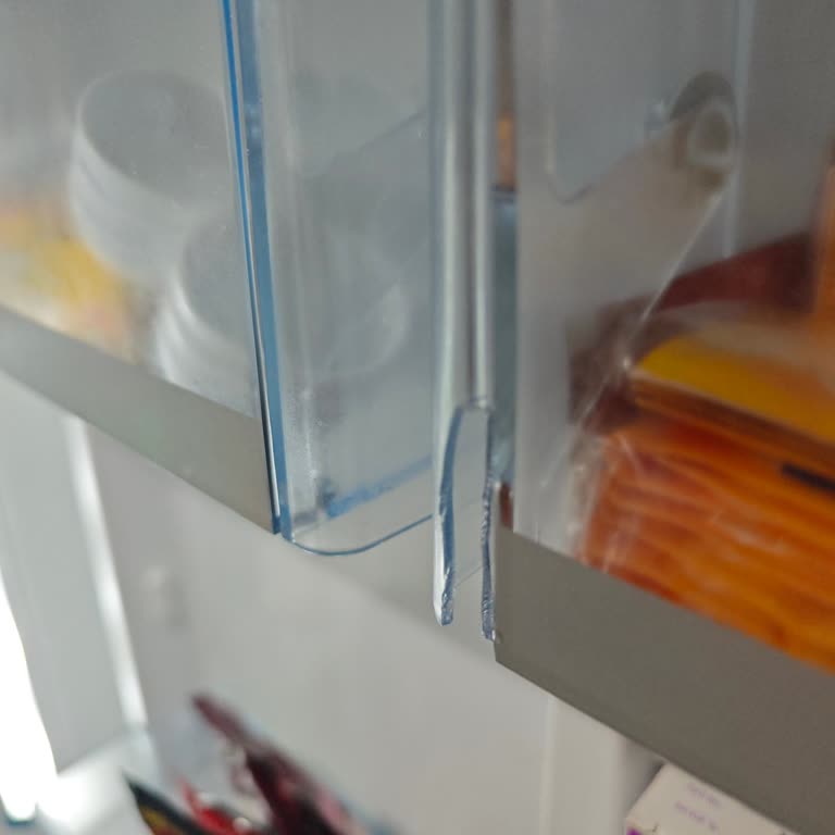 Garanti Kapsamındaki Buzdolabı Parçası İçin Ücret Talebi Ve Çözüm Eksikliği