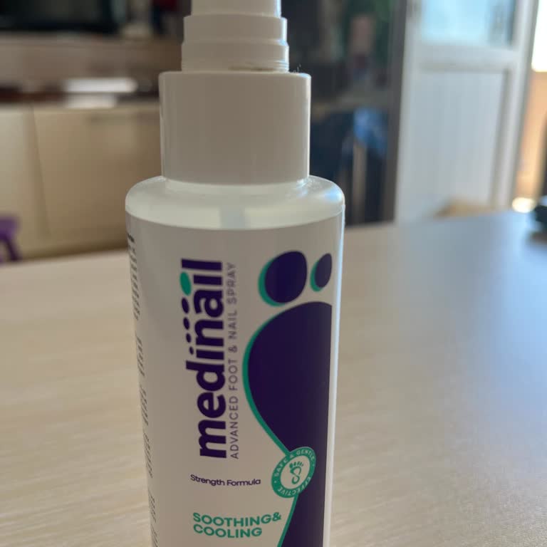 Medinail Ayak Ve Tırnak Spreyi Reklamda Vaat Edilen Etkiyi Göstermeyen Ürün