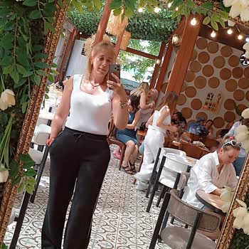 Saç Boyası Sonrası Beklenmedik Renk Ve Mağduriyet