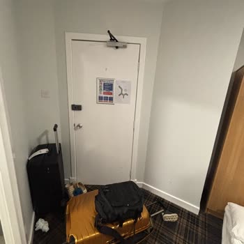 Tatil Sepeti Büyük Britanya Turu Tam Bir Hayal Kırıklığı Yaşattı