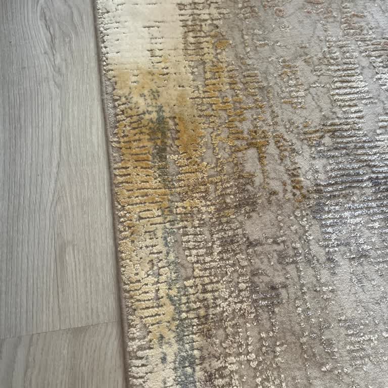 Eksik Ve Yetersiz Hizmet: Halım Temizlenmedi, Stor Perdem Aparatsız Teslim Edildi