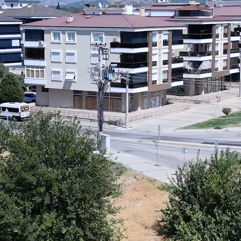 Sürekli Elektrik Kesintileri Yaşam Kalitemizi Düşürüyor: Kalıcı Ve Acil Çözüm Bekliyoruz