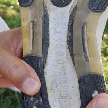 Adidas Ultraboost Ayakkabıda Kısa Sürede Taban Çatlaması Ve Ayrılması