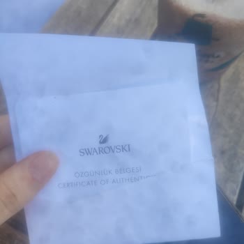 Swarovski Kolyemde Renk Değişimi Ve Çözüm Eksikliği