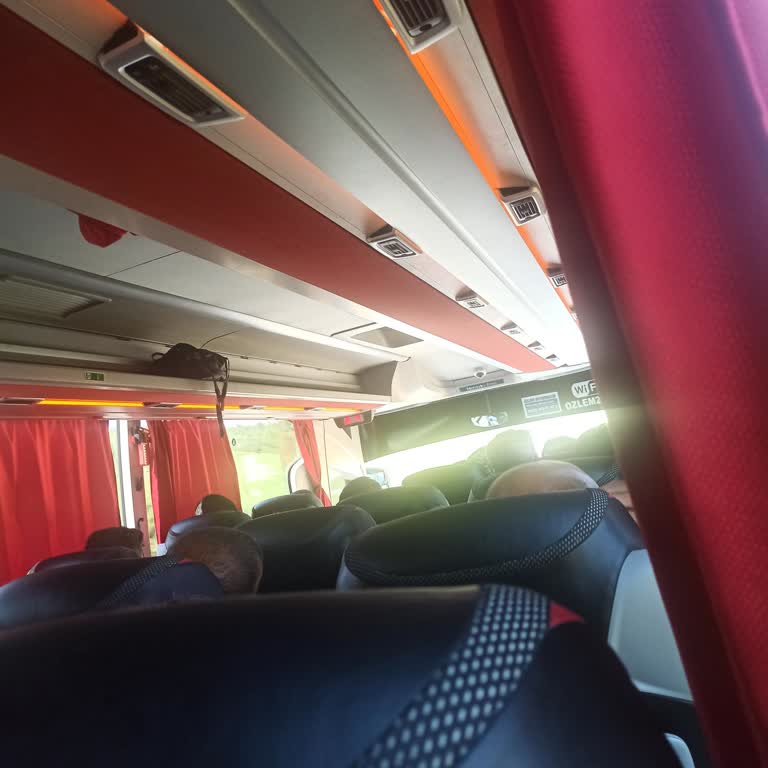 Otobüs Yolculuğunda Personelin Saygısız Ve İlgisiz Davranışı