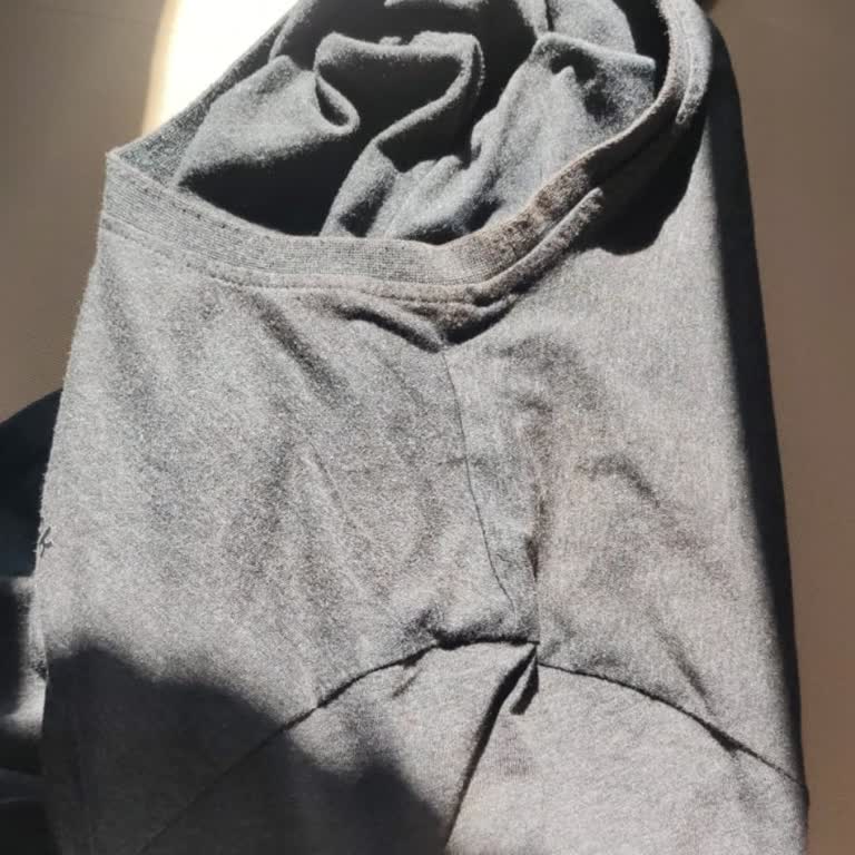 Reebok Tişörtte Solma Ve Sararma Sorunu İçin Boyner'den Olumsuz Dönüş