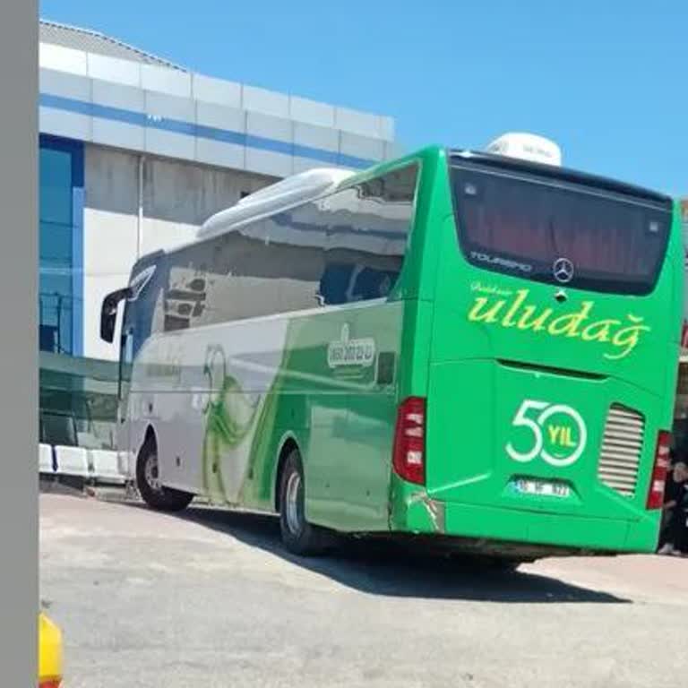 Eski Ve Bakımsız Otobüs Yolculuğumu Mahvetti