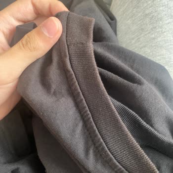 Yeni Alınan Tişörtte Hızlı Renk Solması Ve Sararma Sorunu