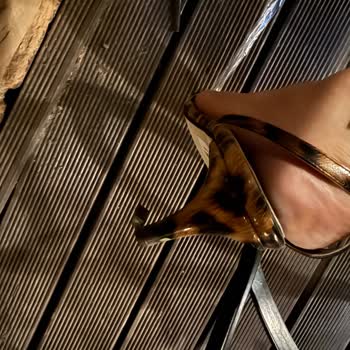 Bir Günlük Ayakkabı Kullanımında Topukların Parçalanması Ve İade Sorunu