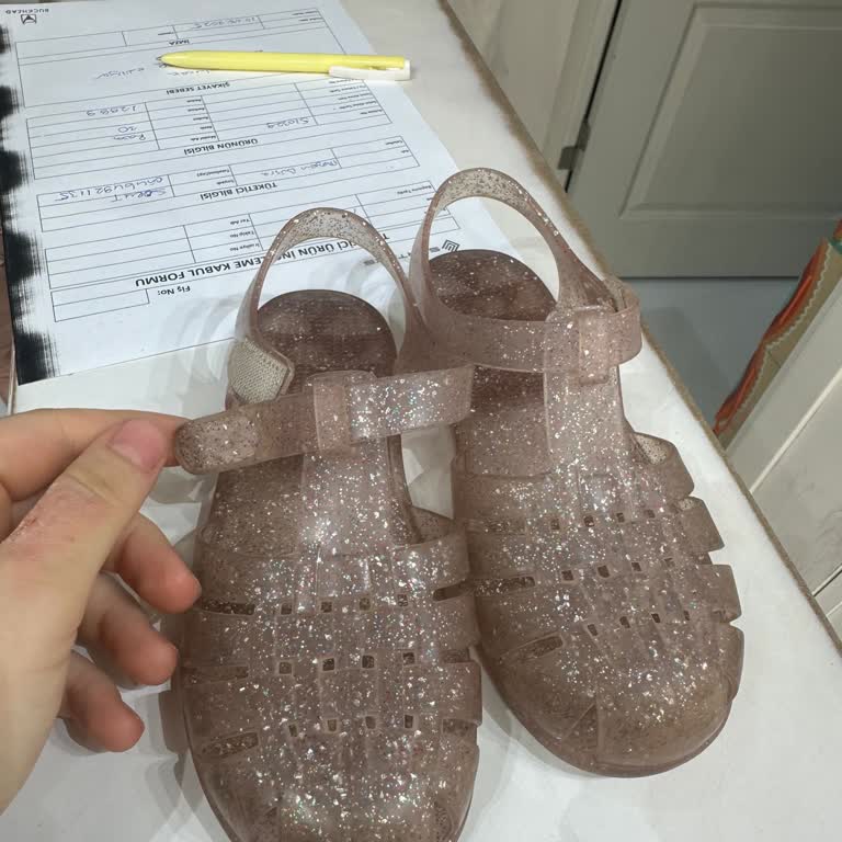 Kısa Sürede Bozulan Sandalet İçin Değişim Veya İade Talebim Karşılanmadı