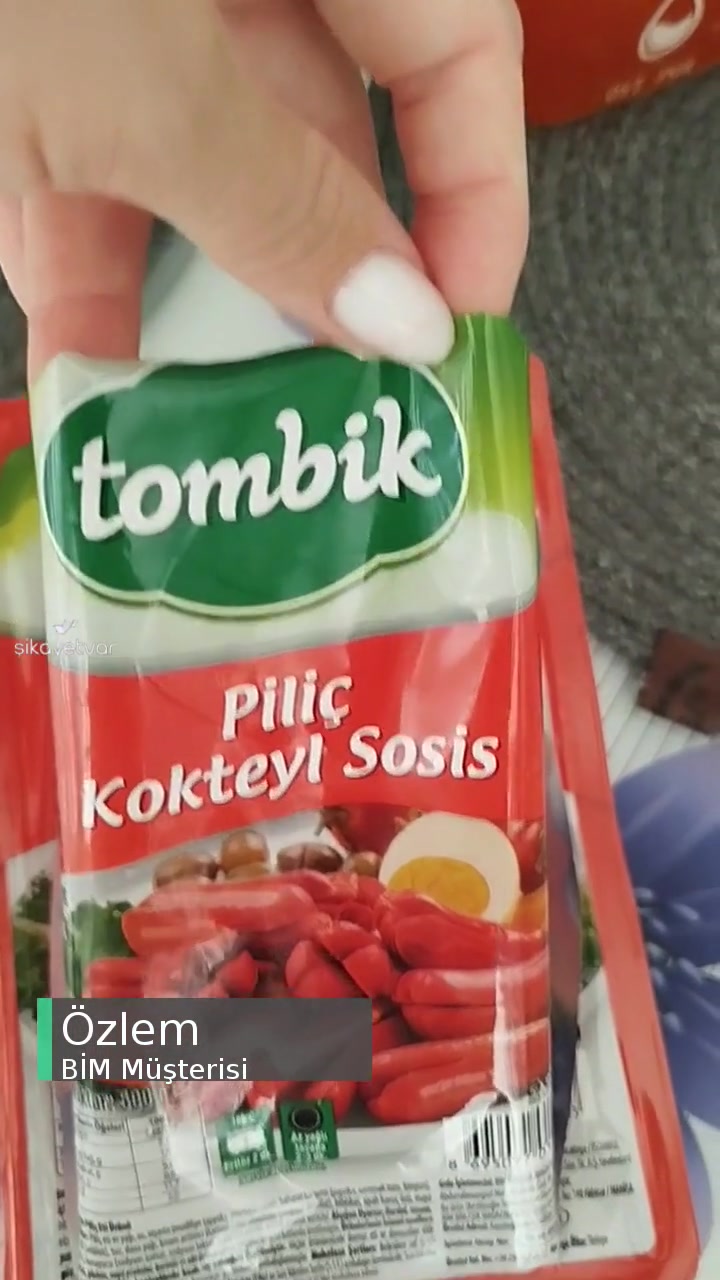 BİM Tombik Marka Sosisten Çıkan Madde! videonun kapak resmi