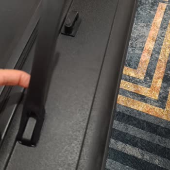 Hasarlı Valiz İçin Çözüm Beklerken Sürekli Oyalandım