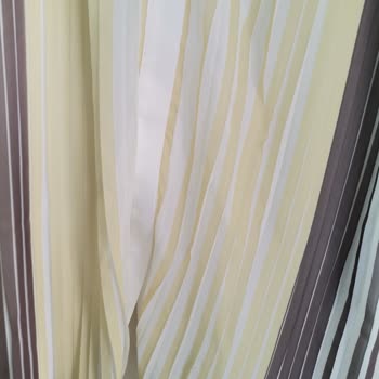 Kullanılmamış Elbisede Çekme Sorunu Ve Olumsuz Mağaza Yanıtı