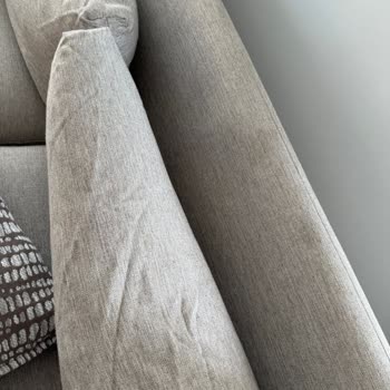 Blueground Dairede Temizlik Eksikliği Ve Eski Eşyalar Nedeniyle Yaşanan Mağduriyet