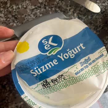 Tarihi Geçmemiş Sek Yoğurtta Küf Şoku!