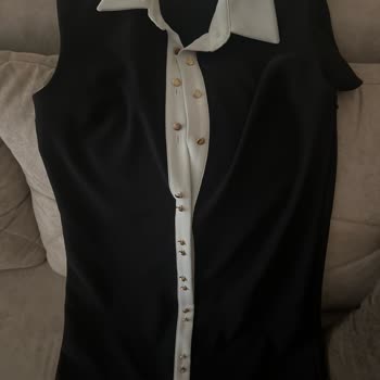 Boyner İlk Yıkamada Elbisenin Şeritleri Siyaha Döndü