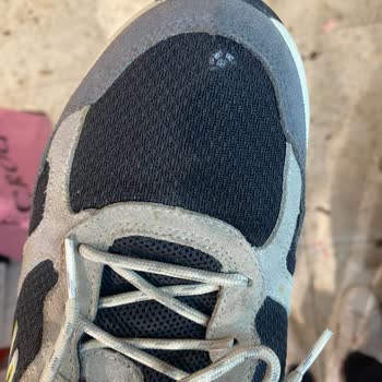 Skechers Ayakkabımda Tek Taraflı Yırtık: Değişim Talebim Reddedildi